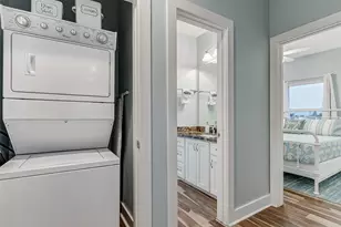 967 Bowers Ln, Crystal Beach, TX 77650 - Photo 19