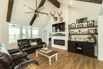 608 Angus Trail, Angleton, TX 77515 - Photo 9