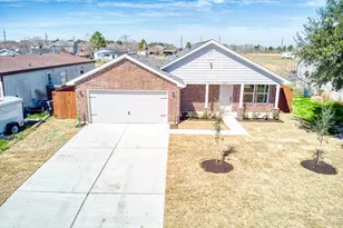 3526 Brook Shadow Dr, Brookshire, TX 77423 - Photo 1