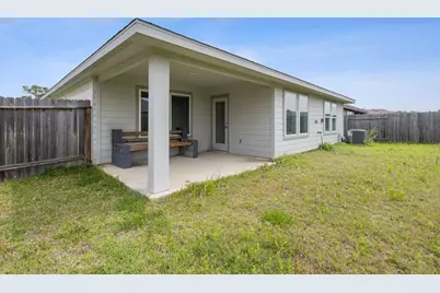 1702 Plantation Place, Baytown, TX 77523 - Photo 45