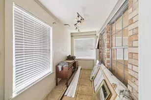 510 E Main St, Humble, TX 77338 - Photo 13