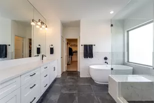 110 E 23rd St, Houston, TX 77008 - Photo 29