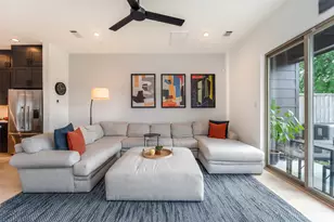 110 E 23rd St, Houston, TX 77008 - Photo 17