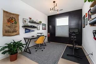 110 E 23rd St, Houston, TX 77008 - Photo 35