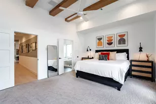 110 E 23rd St, Houston, TX 77008 - Photo 27