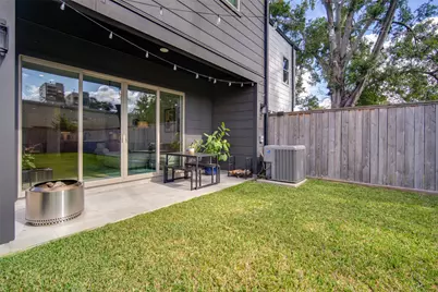 110 E 23rd Street, Houston, TX 77008 - Photo 19