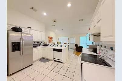 3823 Canton, Pearland, TX 77584 - Photo 11