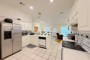 3823 Canton, Pearland, TX 77584 - Photo 11