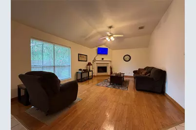 3823 Canton, Pearland, TX 77584 - Photo 5