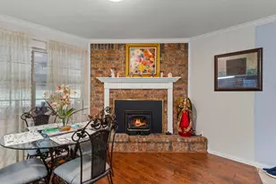 698 Wildwood Dr, Kountze, TX 77625 - Photo 9