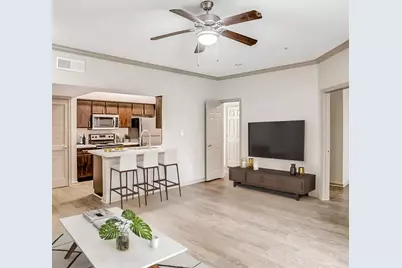 2700 Woodland Park Drive #C, Houston, TX 77082 - Photo 9