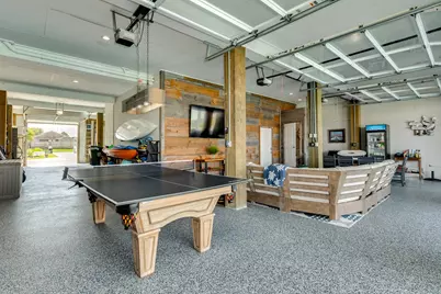 7220 Avenue N 1/2, Galveston, TX 77551 - Photo 31