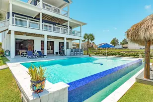 7220 Ave N 1/2, Galveston, TX 77551 - Photo 37