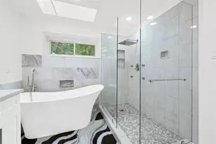 4903 Creek Shadows Dr, Houston, TX 77339 - Photo 21