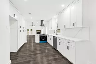 4903 Creek Shadows Dr, Houston, TX 77339 - Photo 13