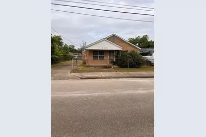 3103 Altoona, Houston, TX 77026 - Photo 1