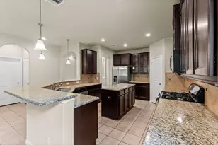 2411 Garden Shadow, Conroe, TX 77384 - Photo 9