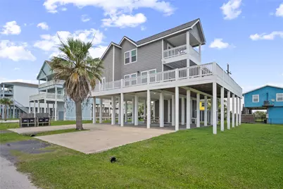 892 Melody Lane, Crystal Beach, TX 77650 - Photo 1
