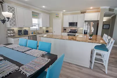 892 Melody Lane, Crystal Beach, TX 77650 - Photo 17