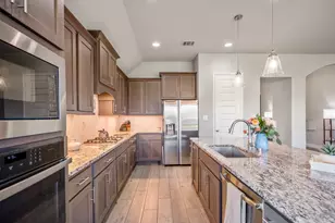 6914 Red Oak Dr, Katy, TX 77493 - Photo 15