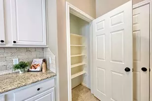 19 Blue Creek Pl, The Woodlands, TX 77382 - Photo 21