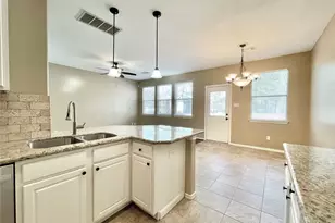 19 Blue Creek Pl, The Woodlands, TX 77382 - Photo 15