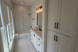 1601 Bonnie Brae St, Houston, TX 77006 - Photo 17