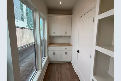 1601 Bonnie Brae Street, Houston, TX 77006 - Photo 23