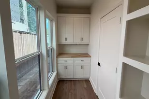 1601 Bonnie Brae St, Houston, TX 77006 - Photo 23