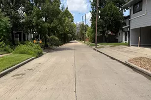 1601 Bonnie Brae St, Houston, TX 77006 - Photo 5