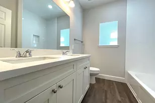 1313 Ellington St, Houston, TX 77088 - Photo 9