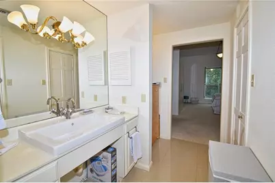 2425 Underwood Street #346, Houston, TX 77030 - Photo 7