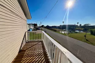 318 Marine Way, Freeport, TX 77541 - Photo 11