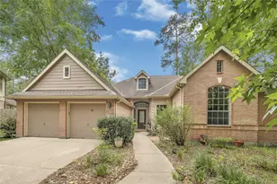19 S Scarlet Elm Ct, The Woodlands, TX 77382 - Photo 1