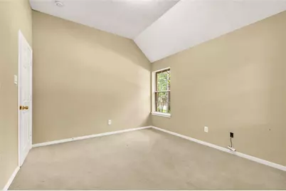 19 S Scarlet Elm Court, The Woodlands, TX 77382 - Photo 13