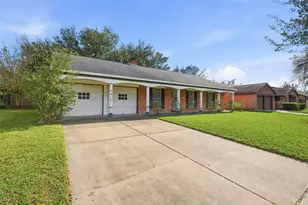 7015 Pella Dr, Houston, TX 77036 - Photo 35