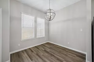 208 Clark Meadows Ln, Houston, TX 77076 - Photo 9