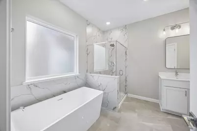 208 Clark Meadows Lane, Houston, TX 77076 - Photo 13
