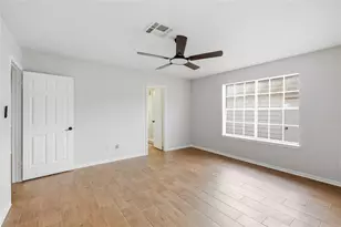 3209 Continental Dr, Missouri City, TX 77459 - Photo 9