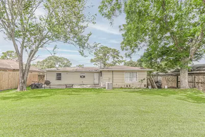 1212 Fresa Road, Pasadena, TX 77502 - Photo 17