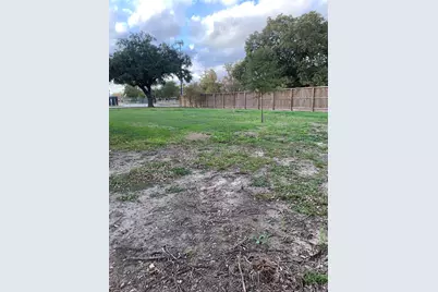 7702 Fairview Street, Houston, TX 77041 - Photo 11