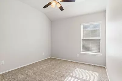 627 627 E Fairway Lake Drive, Alvin, TX 77511 - Photo 17