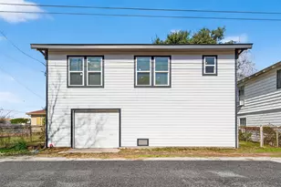 4925 Ave N 1/2, Galveston, TX 77551 - Photo 25