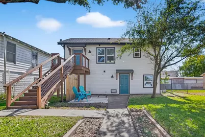 4925 Avenue N 1/2, Galveston, TX 77551 - Photo 1