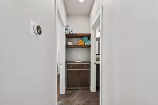 4925 Ave N 1/2, Galveston, TX 77551 - Photo 15