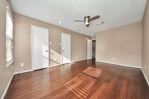 14585 Misty Meadow Ln, Houston, TX 77079 - Photo 19
