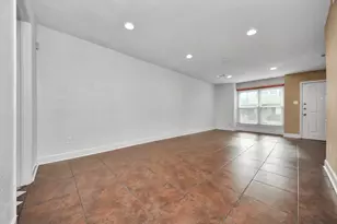 14585 Misty Meadow Ln, Houston, TX 77079 - Photo 5