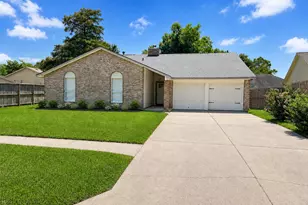10007 Misty Trail, Houston, TX 77088 - Photo 1
