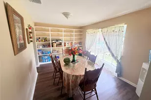 10718 Plainfield St, Houston, TX 77031 - Photo 5
