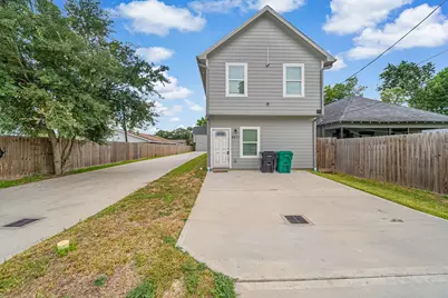 4011 King Street, Houston, TX 77026 - Photo 3